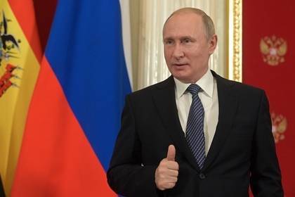 Владимир Путин - Оливер Стоун - Путин назвал возможную причину для отказа от президентства - lenta.ru - Россия - США