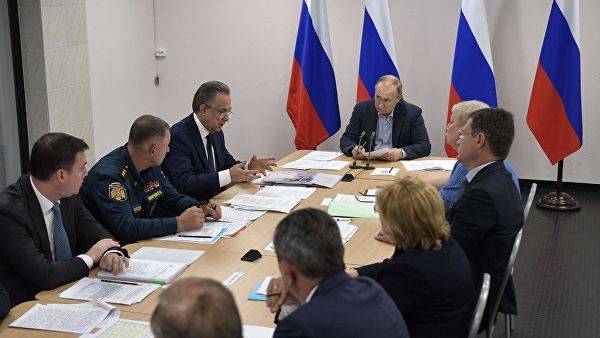 Владимир Путин - Виталий Мутко - Дмитрий Патрушев - Сергей Меняйло - Путин попросил не затягивать с выплатами компенсации иркутским аграриям — Информационное Агентство "365 дней" - 365news.biz - Россия - Иркутская обл. - округ Сибирский - Братск