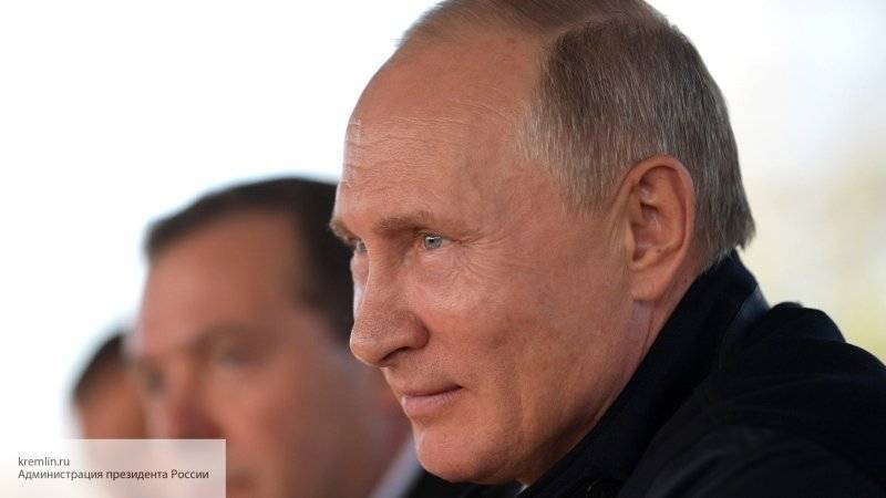 Владимир Путин - Виталий Мутко - Ольга Перепелицына - Путин пообещал мальчику из Тулуна проследить за восстановлением «утонувшего» детсада - politros.com - Россия - Тулун