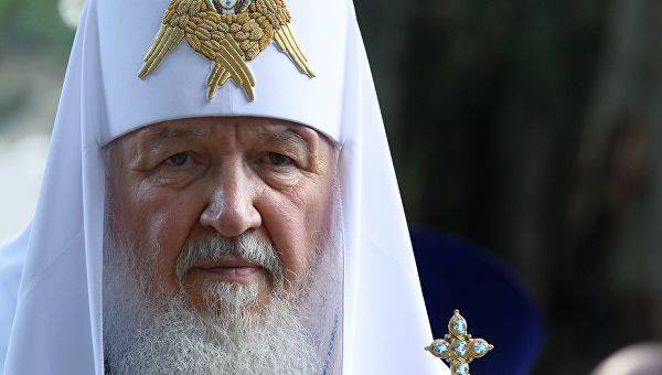 патриарх Кирилл - Патриарх Кирилл раскритиковал «гламурные потуги» - newtvnews.ru - Русь