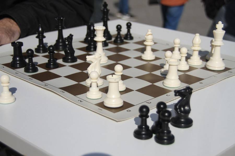 Льюис Кэрролл - В выходные на ВДНХ отметят Международный день шахмат - m24.ru - Москва - Россия - Франция - Карелия