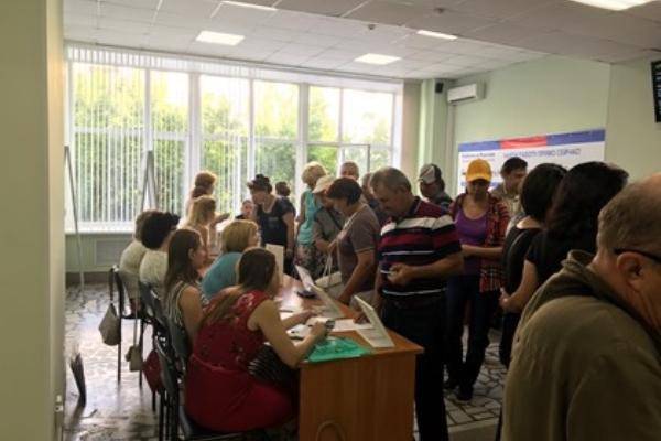 В Уфе на ярмарке вакансий почти 200 соискателей получили приглашение на работу  // ОБЩЕСТВО | новости башинформ.рф - bashinform.ru - Уфа