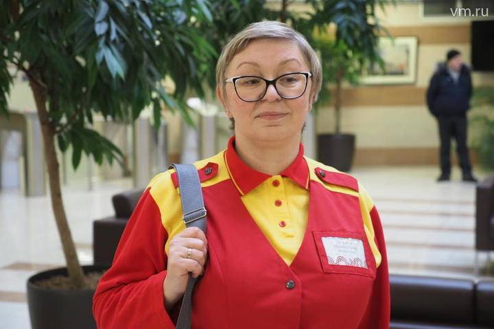 Примерно 50 сотрудников ЦОМП помогают горожанам на период закрытия участка Филевской линии - vm.ru - Москва