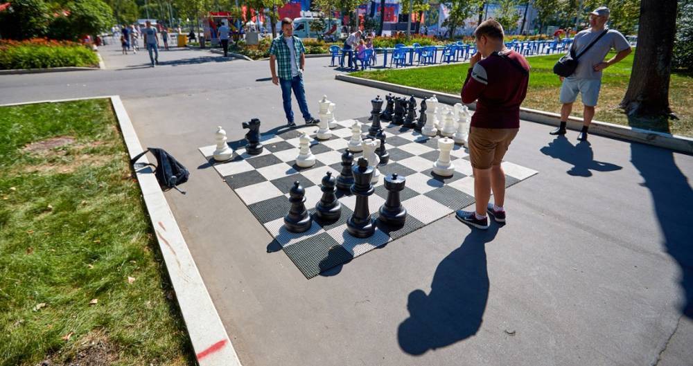 Льюис Кэрролл - Международный день шахмат отметят на ВДНХ 20 и 21 июля - m24.ru - Москва - Россия