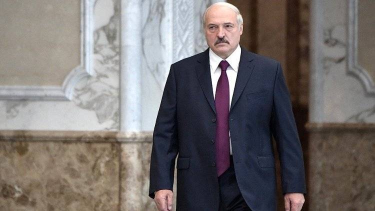 Александр Лукашенко - Лукашенко - Лукашенко провел массовую амнистию в Белоруссии - polit.info - Белоруссия