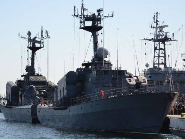 Джордж Кент - 210 тыс долларов за четыре течи – ВМС Украины ожидают прибавления - vpk-news.ru - США - Украина - Вашингтон - Польша