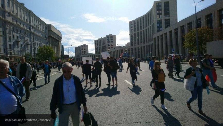 «Кандидаты от оппозиции» испугались провала и не пустили на митинг независимые СМИ - newinform.com - Москва - Московская обл.