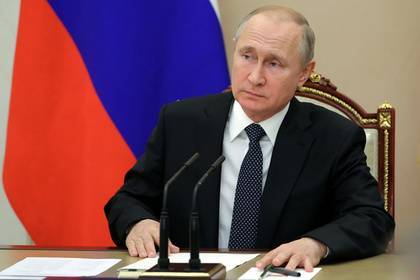 Владимир Путин - Оливер Стоун - Путин оценил ситуацию на Украине - lenta.ru - Россия - США - Украина - Париж