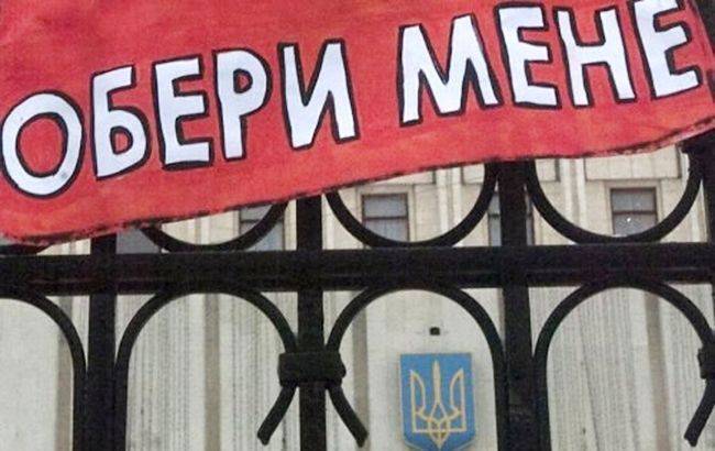 Владимир Зеленский - Святослав Вакарчук - Андрей Крищенко - «И скрыто, и открыто»: в  «день тишины» агитация идет полным ходом - elise.com.ua - Киев - Киевская обл. - Львов - Одесса