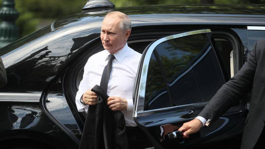 Владимир Путин - Оливер Стоун - Путин прокомментировал ухудшение отношений Ирана и США - iz.ru - Москва - Россия - США - Англия - Иран - Эмираты - Панама