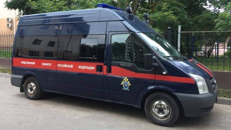 СК и Роспотребнадзор начали проверку сыроварни с полуголыми сотрудниками - vm.ru - Нижегородская обл. - Нижний Новгород