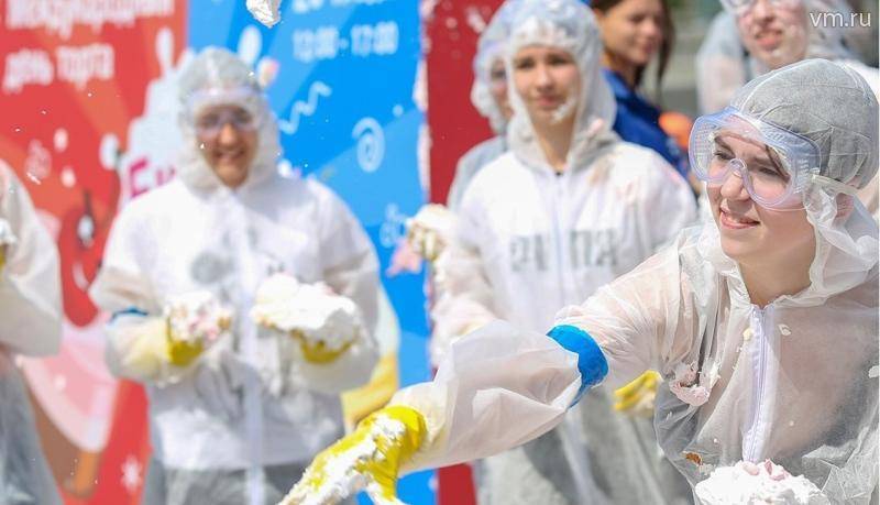Более 270 тысяч человек посетили мероприятия в Москве 20 июля - vm.ru - Москва - Россия