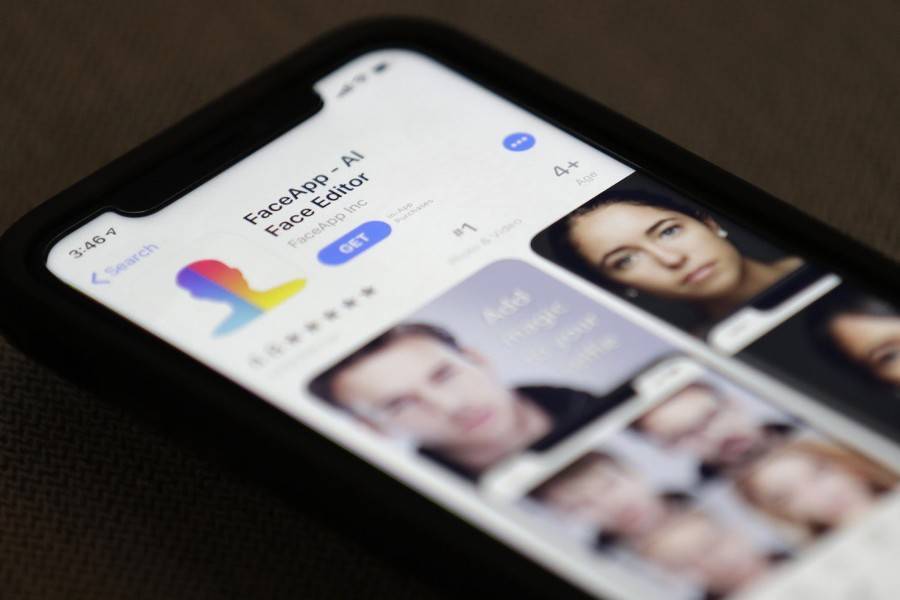 Чак Шумер - В Германии предупредили о рисках использования FaceApp - m24.ru - Россия - США - Англия - Санкт-Петербург - Германия - Франция