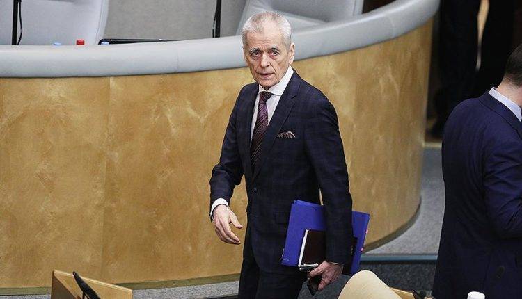 Геннадий Онищенко - Онищенко назвал циничной идею не считать пиво алкоголем - newtvnews.ru