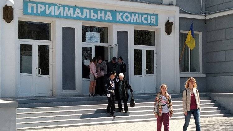 Внеочередные выборы в Верховную Раду начались на Украине - polit.info - Россия - Украина - Киев - обл. Донецкая - Луганская обл.