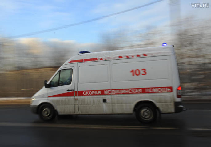 Врачи скорой помощи в Москве спасли жизнь двухлетней девочке - vm.ru - Москва