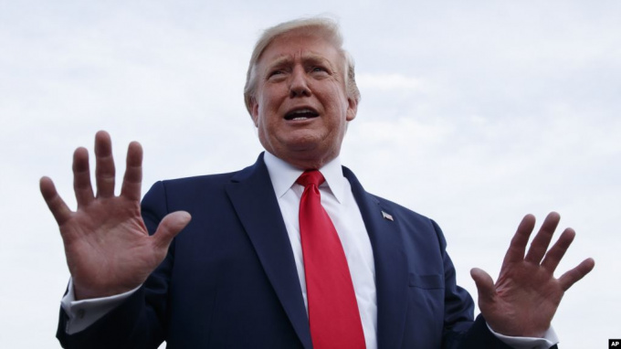 Дональд Трамп - Глава Siemens назвал сторонников Трампа "лицом расизма" - piter.tv - США - Германия - Сомали