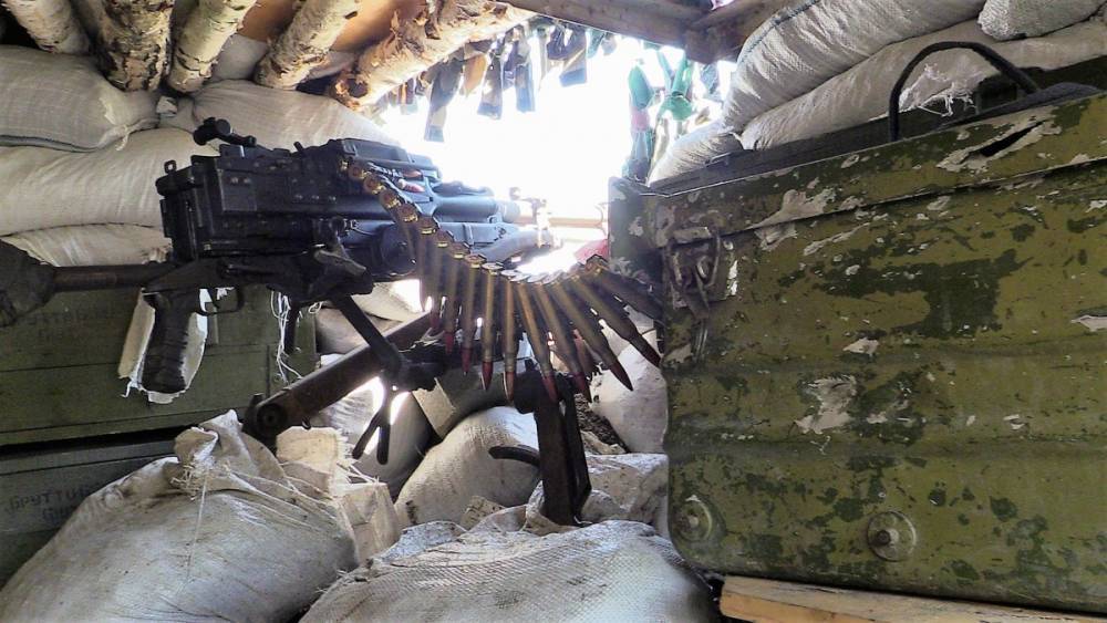 ВСУ открыли огонь по ДНР с двух направлений | Новороссия - novorosinform.org - Украина - ДНР - ЛНР - Первомайск