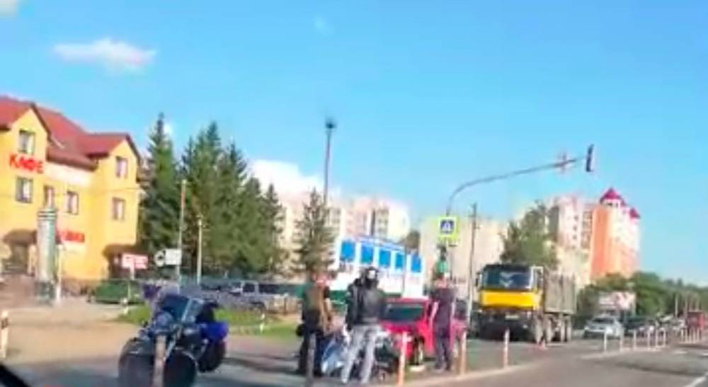 Жесткое ДТП с участием мотоциклиста случилось на окраине Смоленска - readovka.ru - Смоленск - район Промышленный, Смоленск