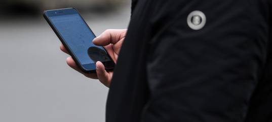 Тоболяк попросил у прохожего телефон, чтобы сообщить хозяину дома о пожаре, и убежал с ним - news.megatyumen.ru - Тобольск