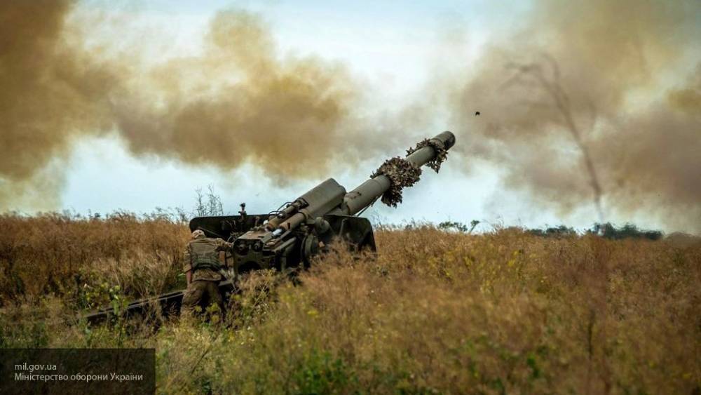 Украинские силовики обстреляли Донбасс за несколько часов до перемирия - politexpert.net - Россия - Украина - Минск - ЛНР - Первомайск