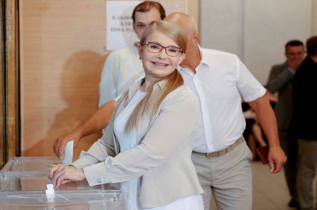 Юлия Тимошенко - Тимошенко считает, что Украине не стоит проводить политические эксперименты - aif.ru - Украина - обл. Донецкая