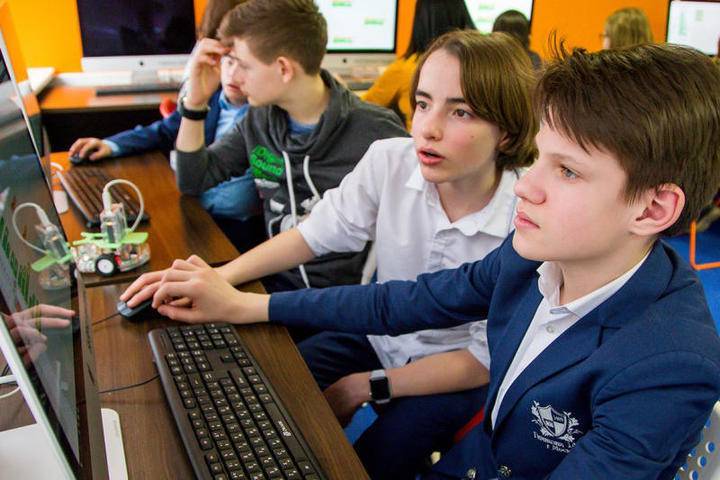 Ольга Ярославская - Школьники публично защитят туристические маршруты на «Городе образования» - vm.ru - Москва