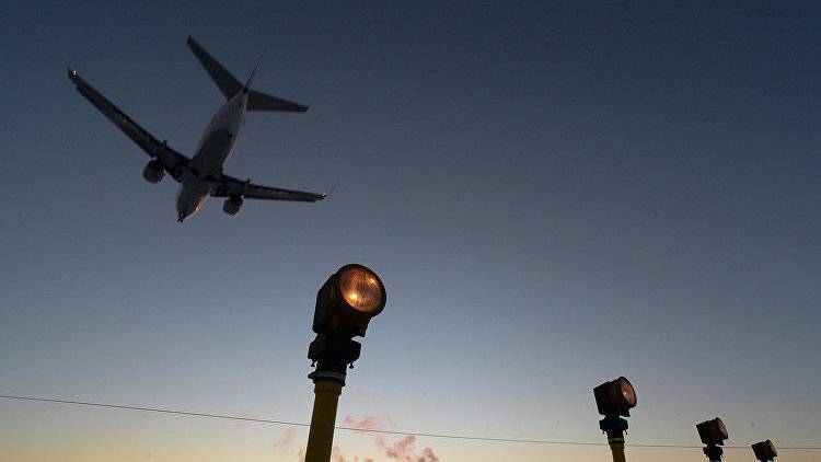 Boeing-737 вернулся во Внуково после срабатывания датчика возгорания - crimea.ria.ru - Москва - Россия - Крым - Симферополь - Прага