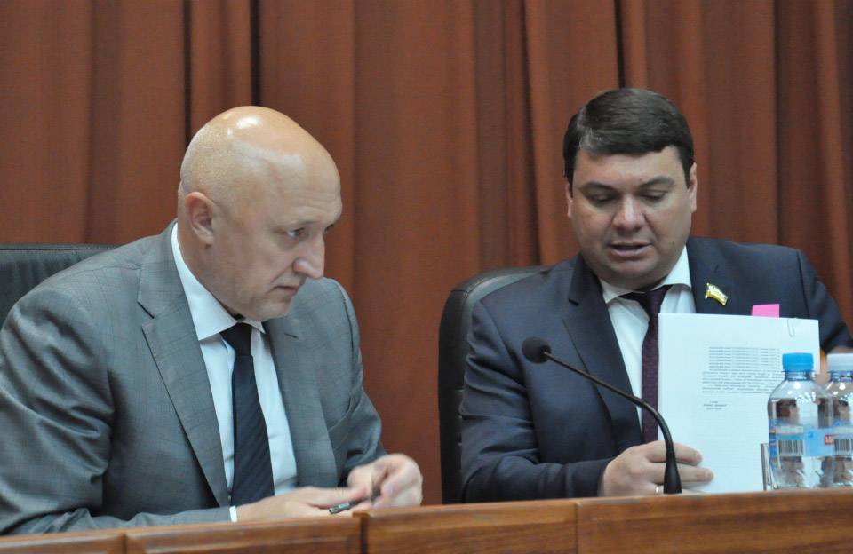 Владимир Зеленский - Петр Порошенко - Игорь Кононенко - Победа Зеленского: как покончить с мародерством - argumentua.com - Украина - Киев
