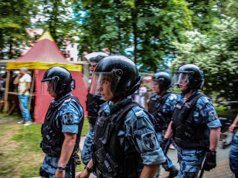 ОМОН избил болельщиков «Спартака» после матча с «Ростовом» - news.ru - Ростовская обл. - Ростов