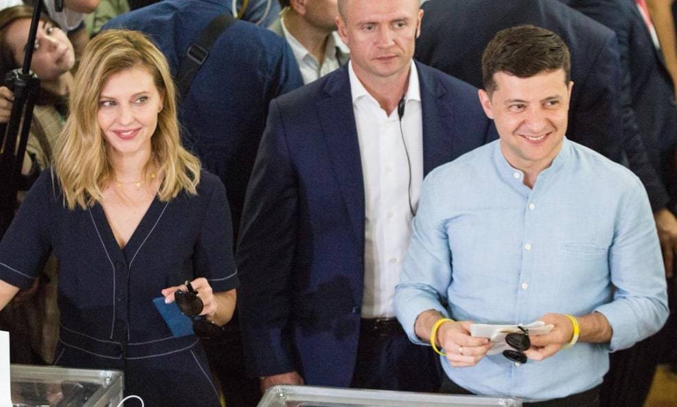 Владимир Зеленский - Петр Порошенко - Олег Ляшко - Партия Зеленского лидирует на выборах в Раду - nur.kz - Украина
