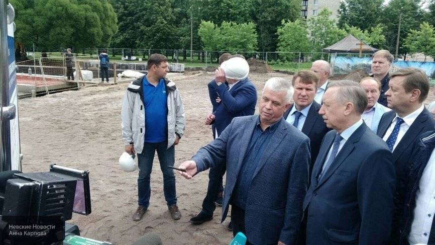 Александр Беглов - Беглов - Беглов встретился с жителями Калининского района и анонсировал строительство трех фонтанов - newinform.com - Санкт-Петербург