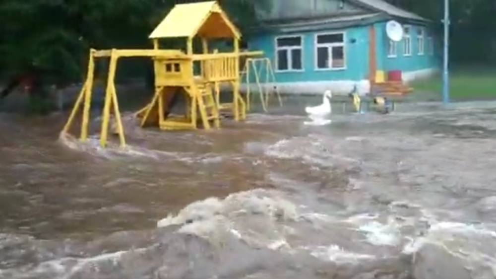 Опубликовано видео наводнения в детском лагере в Приморье - riafan.ru - Япония - Приморье край - Владивосток