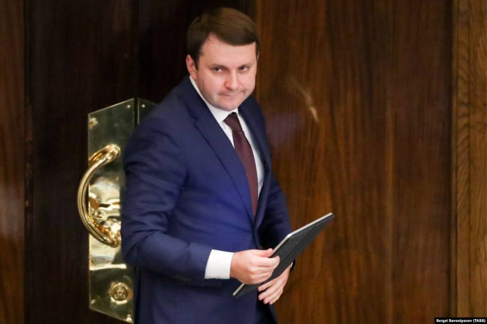 Максим Орешкин - Орешкин предупреждает о кризисе из-за закредитованности населения - svoboda.org - Москва - Россия