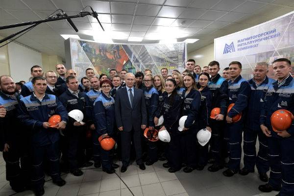 Владимир Путин - Виктор Рашников - ММК запустил новую аглофабрику стоимостью 30 млрд рублей - trud.ru - Россия - Китай