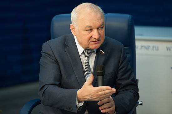 Руслан Бальбек - Ильдар Гильмутдинов - Гильмутдинов рассказал о межнациональном согласии в Крыму - pnp.ru - Крым