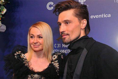 Дмитрий Билан - Яна Рудковская - Принц «голубых» кровей? Рудковская косвенно подтвердила нетрадиционную ориентацию Билана - vistanews.ru