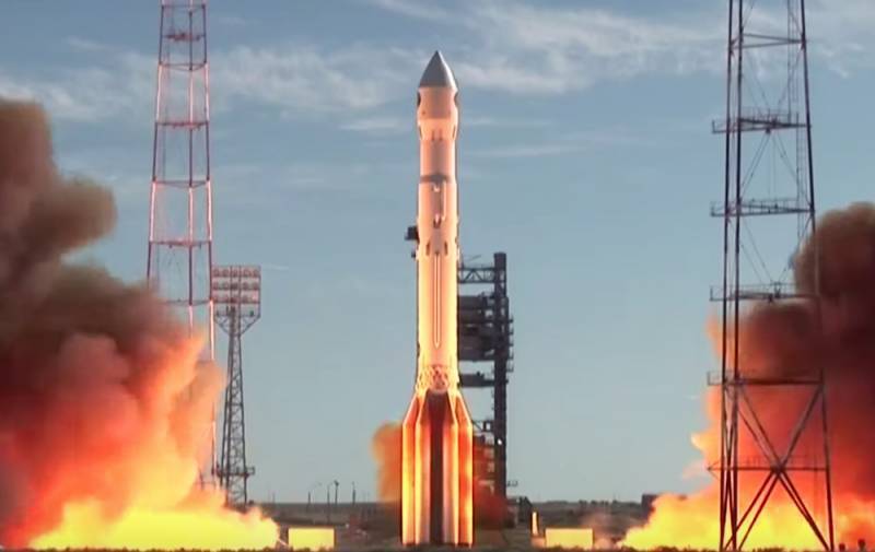 В России прекращено производство двигателей для тяжелых ракет "Протон-М" - topwar.ru - Россия - Казахстан