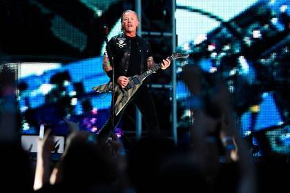 Виктор Цой - На концерте Metallica поймали находившегося в розыске россиянина - lenta.ru - Москва - Самара
