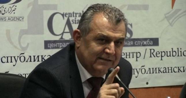 Таджикистан не намерен переходить с кириллицы на другой алфавит - dialog.tj - Душанбе - Таджикистан