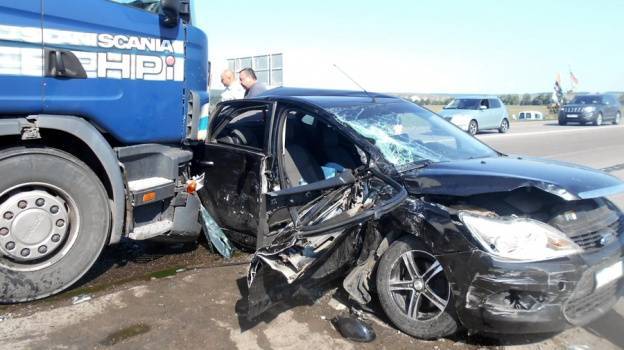 Ford Focus - В Воронежской области в ДТП с 5 машинами пострадала женщина с ребёнком – Новости Воронежа и Воронежской области – Вести Воронеж - vestivrn.ru - Москва - Челябинская обл. - Воронежская обл. - Ростов-На-Дону - Ростовская обл. - Калужская обл. - Тверская обл. - county Ford
