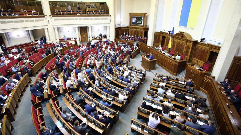 Владимир Зеленский - Петр Порошенко - Юлий Тимошенко - Свадебный фотограф от партии Зеленского обогнал нардепов на выборах в Раду - utro.ru - Украина - Запорожья