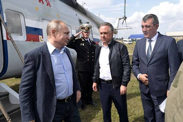 Владимир Путин - Сергей Левченко - Путин пообещал помощь от властей бизнесу в зоне паводка в Приангарье - newtvnews.ru - Россия - Иркутская обл. - Братск
