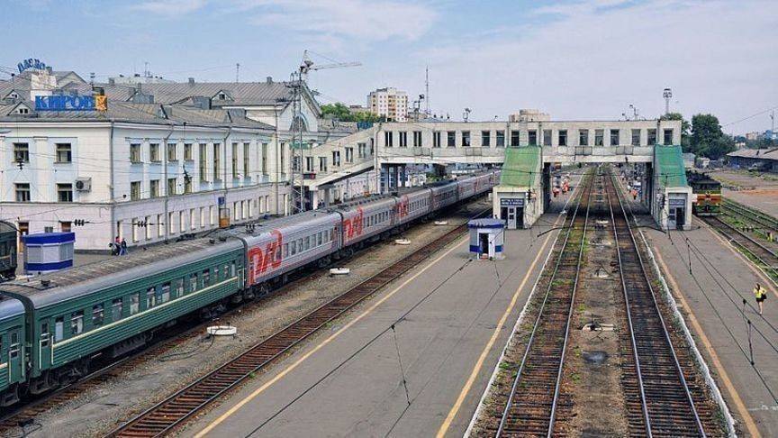 РЖД объявили о приостановлении продажи билетов на три поезда, следующих через Киров - 1istochnik.ru - Москва - Санкт-Петербург - Нижний Новгород - Сыктывкар - Белгород - Новороссийск - Усинск - Сосногорск - Адлер