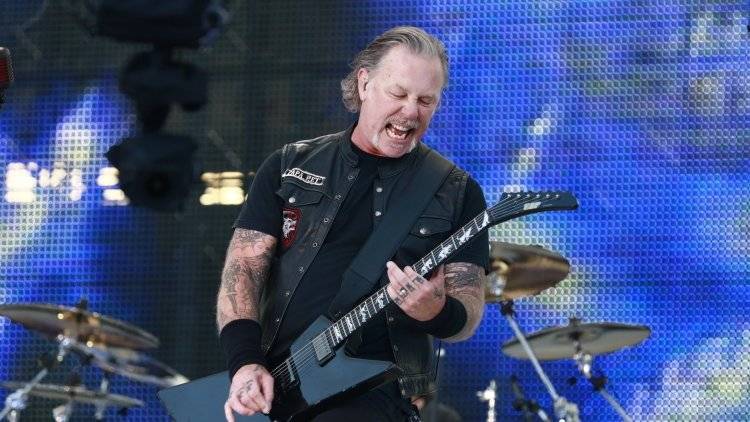Виктор Цой - Друг Цоя раскритиковал исполнение Metallica песни «Группа крови» - polit.info - Россия