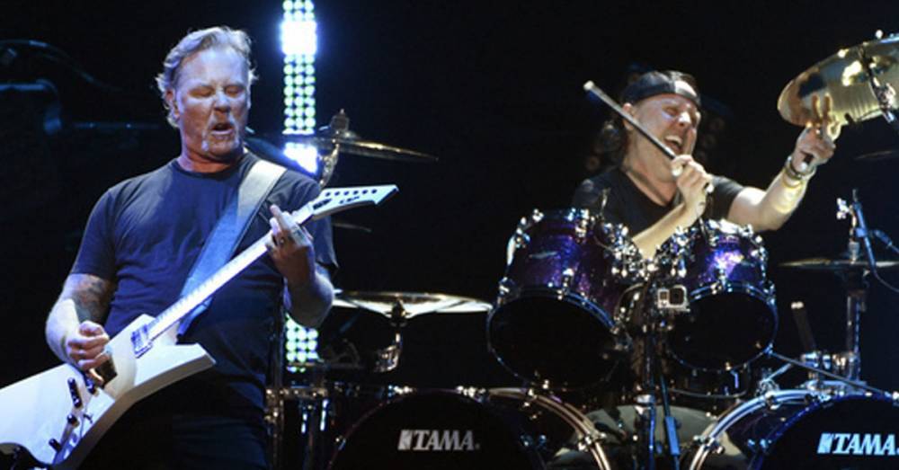 Виктор Цой - Группа «Metallica» исполнила «Группу крови» на русском языке - factsinter.com - Россия