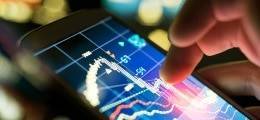 Богдан Зварич - Толпа покупает, фонды продают: Рынок акций РФ скатился на «дно» за месяц - finanz.ru - Россия