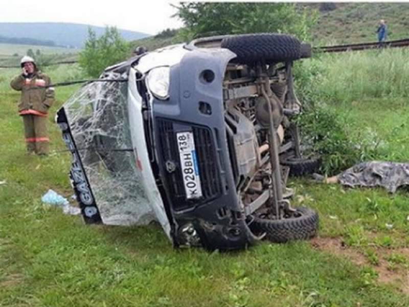 В Иркутской области беременная погибла в скорой из-за пьяного водителя - dayonline.ru - Иркутская обл.