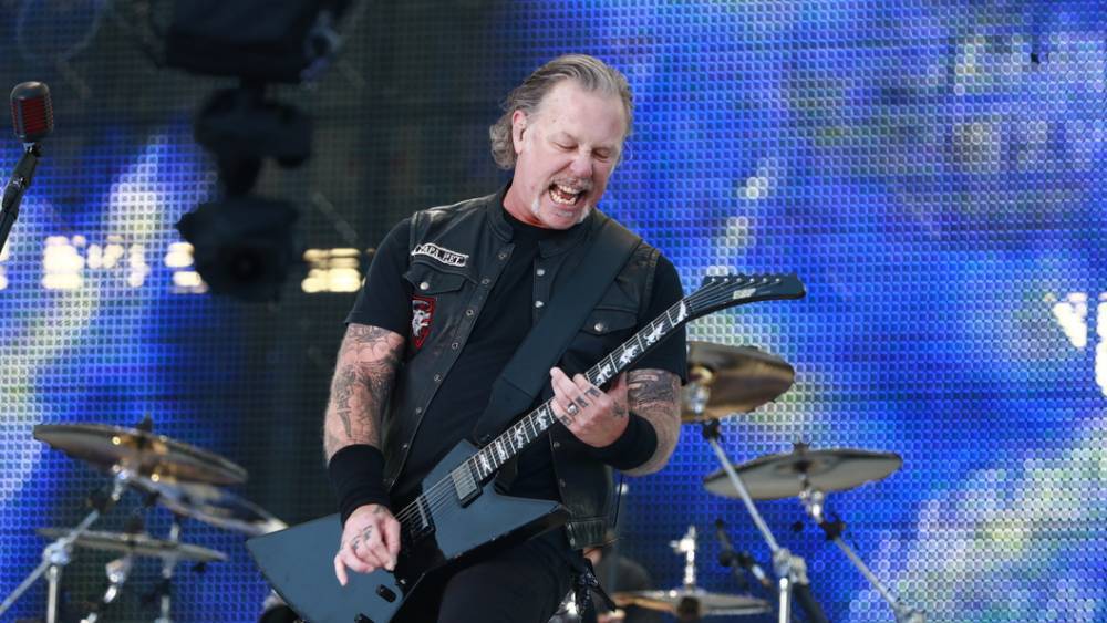 Юрий Каспарян - Виктор Цой - Шпаргалка группы Metallica с текстом "Группы крови" разочаровала сына Виктора Цоя - tsargrad.tv - Москва