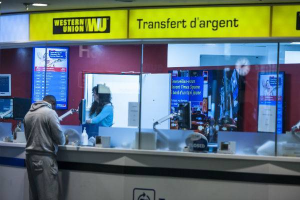 Western Union ограничила переводы денег из России - trud.ru - Россия - Китай - Казахстан - Киргизия - Вьетнам